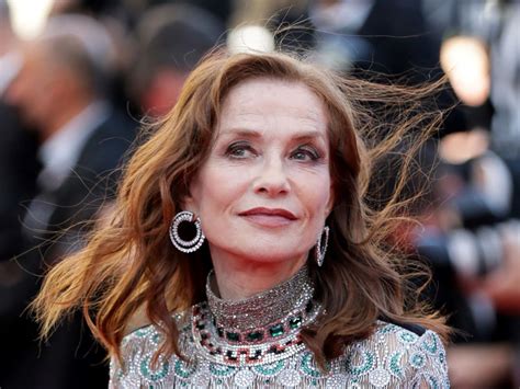 ¡El Desafío Culinario de Isabelle Huppert: Una Mezcla Explosiva de Sabor y Cine!